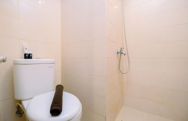 Comfort And Homey 2Br At Titanium Square Apartment - Foto 10