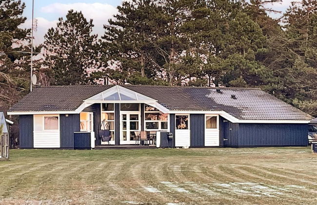 8 Person Holiday Home in Sjaellands Odde - Foto 1
