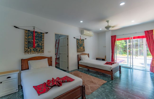 Villa Nap Dau 10 Bedrooms - Photo 17
