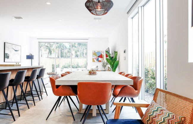 The Modernista 2 - Large Townhome With Pool - Foto 13
