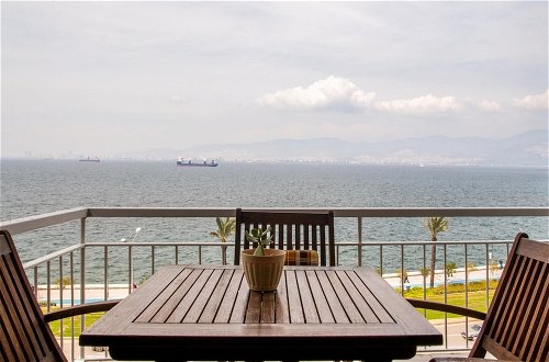 Photo 1 - Furnished Stylish Sea View Flat in Izmir Konak
