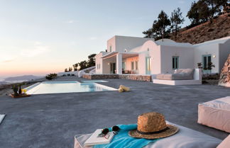 Foto 1 - 4br Beautiful Villa Santorini - Sunsets - Parking