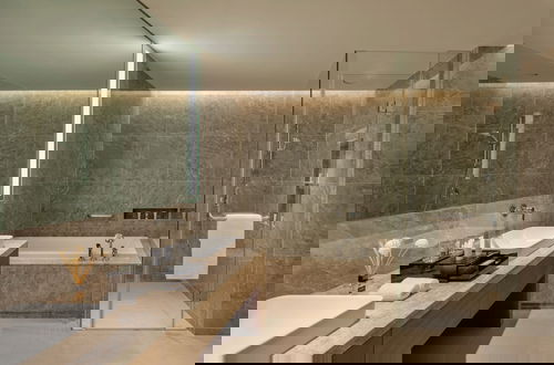 Foto 39 - Oakwood Apartments Sanya