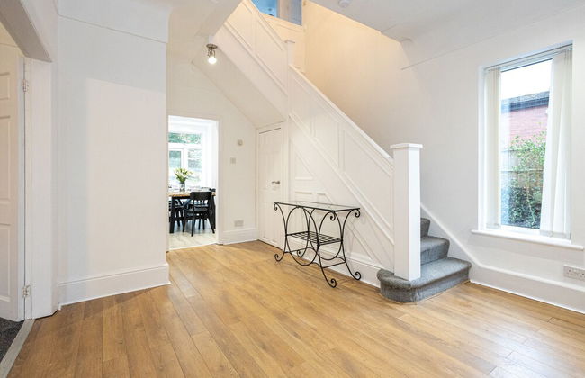 Pillo Rooms - 4BR House near Heaton Park - Foto 16