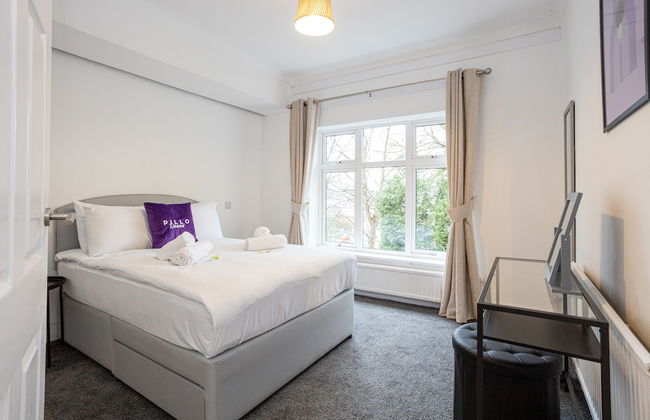 Pillo Rooms - 4BR House near Heaton Park - Foto 5