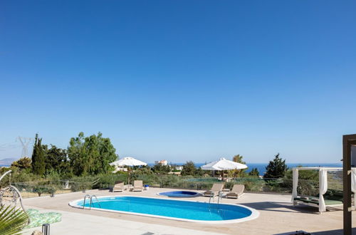 Photo 18 - Villa Natura - With Private Heated Pool