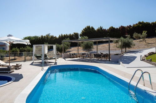 Foto 13 - Villa Natura - With Private Heated Pool