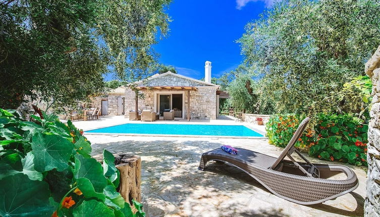 Foto 1 - Aristea - 2 BR Villa Surrounded by Olive Groves