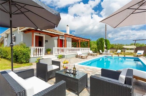 Foto 5 - Villa Mansion With Private Pool