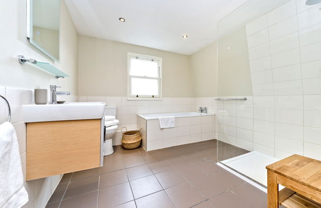 Between the Commons - Foto 16