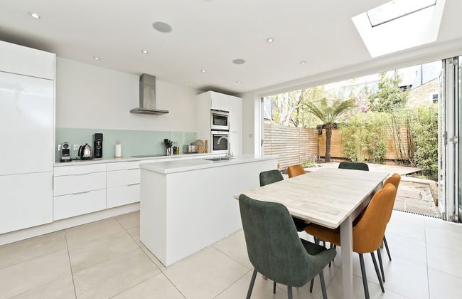 Between the Commons - Foto 17