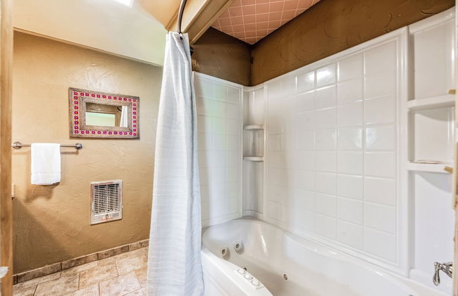 Painted Horse Retreat - Photo 13