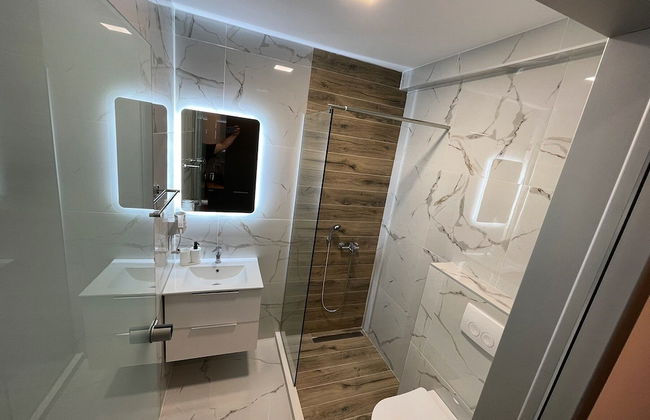ARA Luxury Suites - Foto 32