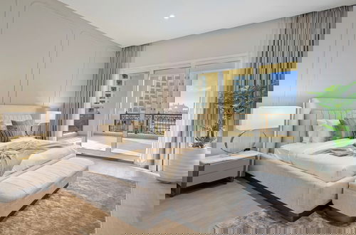 Foto 1 - 3BR Apt w Direct access to Nakheel Mall
