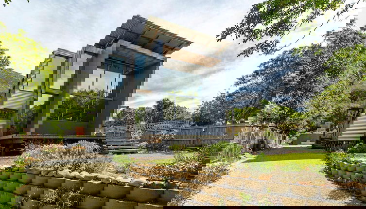Foto 1 - Luxury Eco Home With Garden Cottage - Houtbay