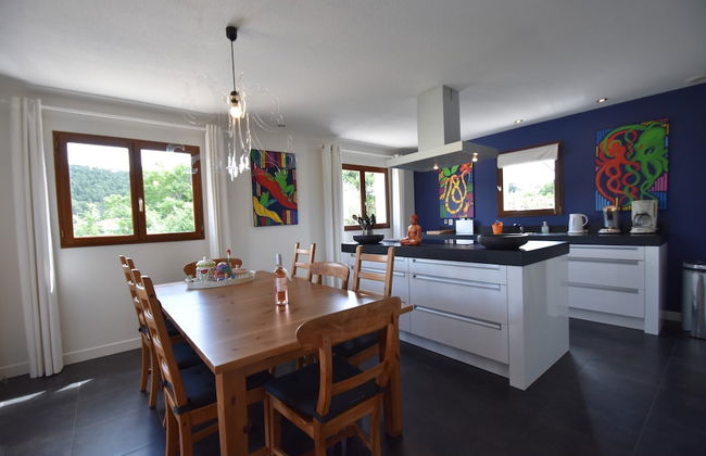 Villa With Heated Pool, Jacuzzi, Sports Field and Stunning Views - Foto 62
