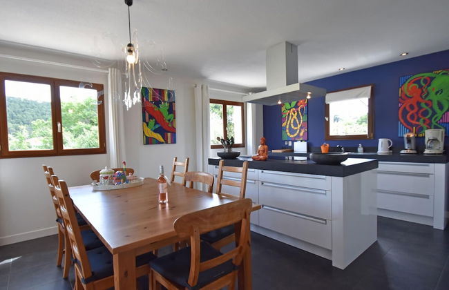Villa With Heated Pool, Jacuzzi, Sports Field and Stunning Views - Foto 19