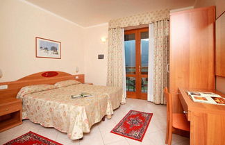 Foto 1 - Lake Garda, Beautiful Residence Features Many Facilities