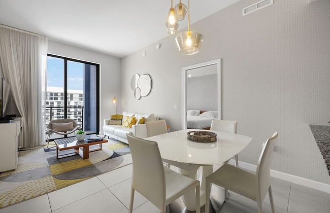 Spacious 2-Bedroom Condo at Doral Park - Foto 11