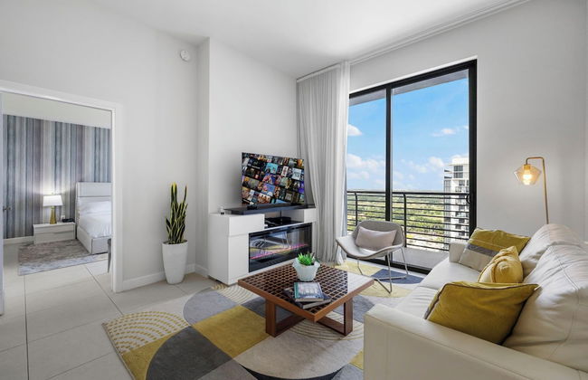 Spacious 2-Bedroom Condo at Doral Park - Foto 21