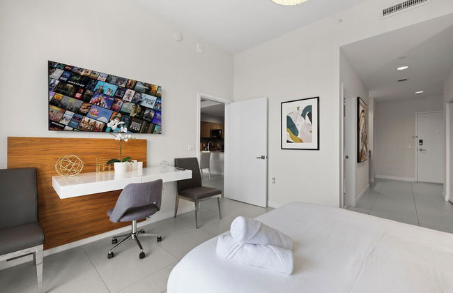 Spacious 2-Bedroom Condo at Doral Park - Foto 6