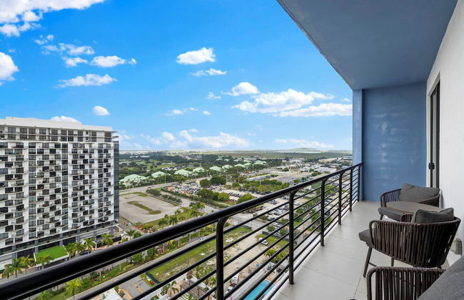 Spacious 2-Bedroom Condo at Doral Park - Foto 22