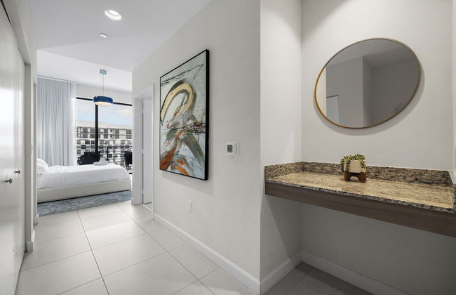 Spacious 2-Bedroom Condo at Doral Park - Foto 16