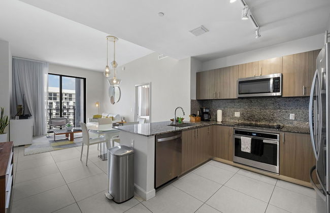 Spacious 2-Bedroom Condo at Doral Park - Foto 14
