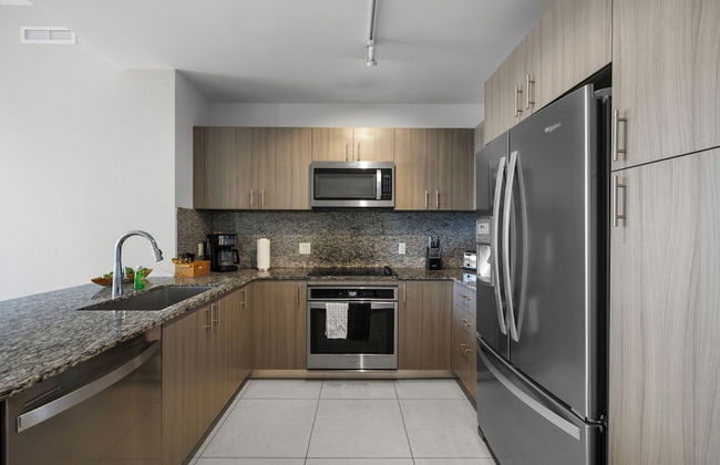 Spacious 2-Bedroom Condo at Doral Park - Foto 12