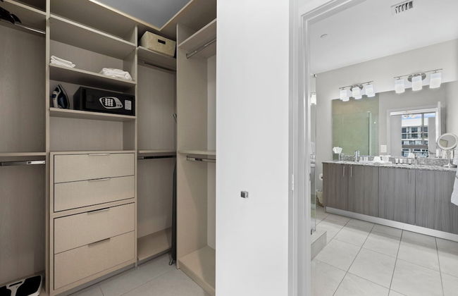 Spacious 2-Bedroom Condo at Doral Park - Foto 23