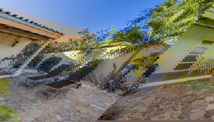 Foto 1 - Charming Cozy Studio With Patio Near the Beach