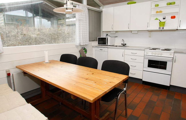 6 Person Holiday Home on a Holiday Park in Hanstholm - Foto 9