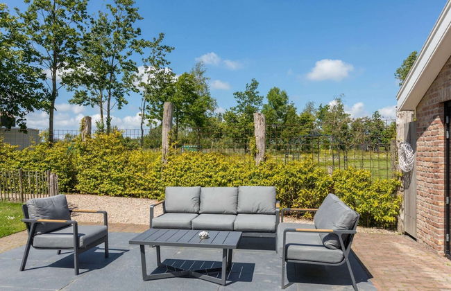 Family House With an Ideal Location, Private Terrace, Garden and Sauna - Foto 69