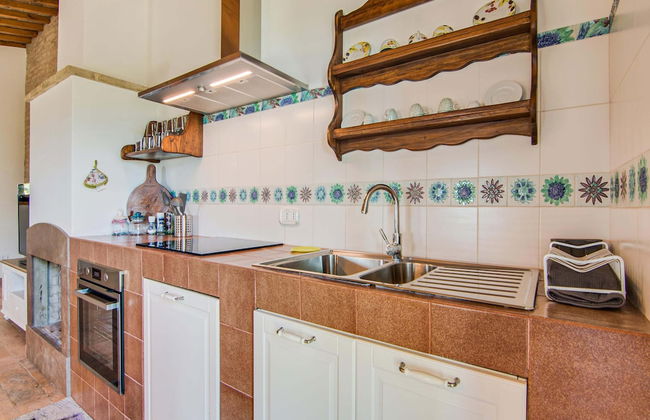Stunning Apartment in Mombaroccio Near Metauro River - Foto 28