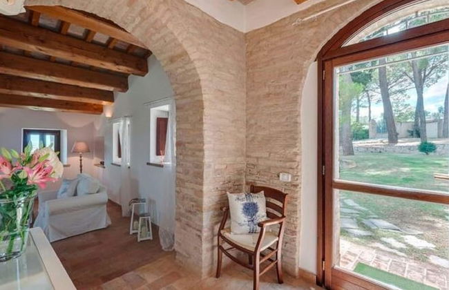 Stunning Apartment in Mombaroccio Near Metauro River - Foto 1