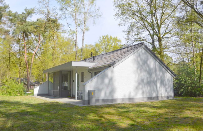 Alluring Holiday Home in Limburg Near Forest - Foto 80