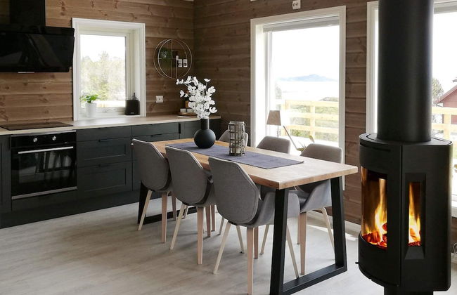 6 Person Holiday Home in Kalvag - Foto 10