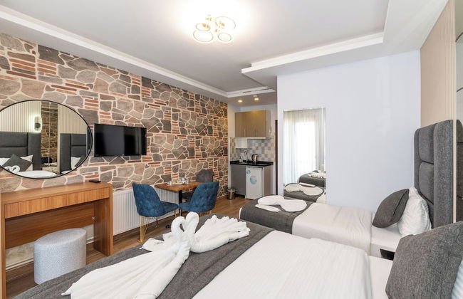 T-Square Residence - Photo 32