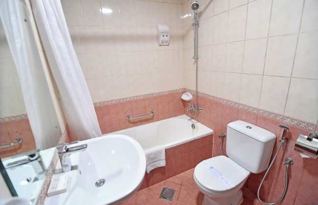 Emirates Stars Hotel Apartments Sharjah - Photo 57