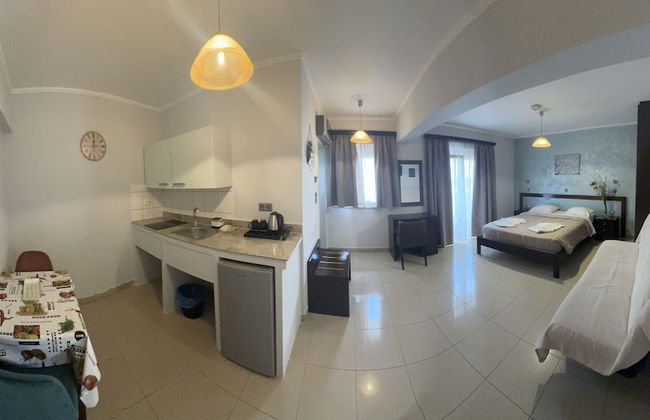 Comfort Hotel - Photo 10