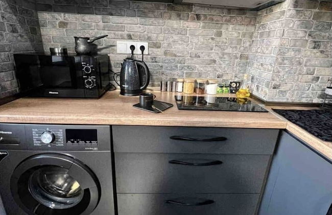 COMFORTABLE APARTMENT - Photo 10