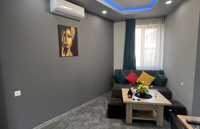 COMFORTABLE APARTMENT - Photo 12