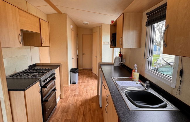 3 Bed Caravan - Sleeps 8 - Pet Friendly, Parking - Foto 12