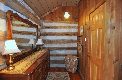 Photo 42 - Pondview Cabin - Log Cabin Retreat