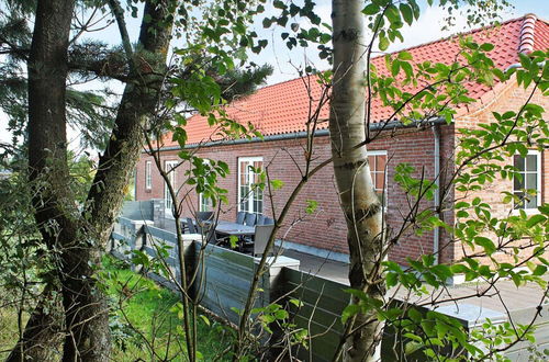 Photo 16 - 10 Person Holiday Home in Blavand