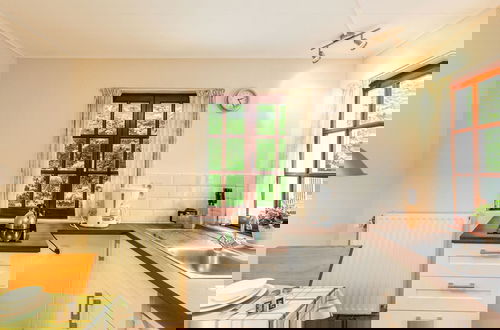 Photo 8 - Gorgeous Apartment in Bohon With Garden Furniture and BBQ