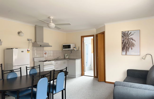 Port Vincent Motel & Apartments - Photo 40