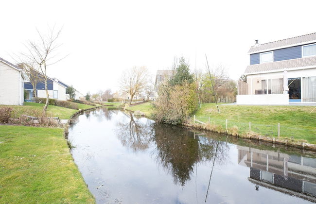 Holiday Home in De Koog Near Texel Beaches - Photo 42