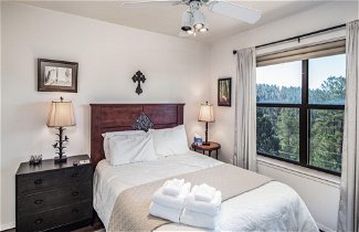 Photo 2 - Sierra Lake Vista 5 Bedrooms