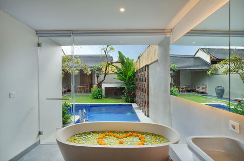 Foto 53 - Teratai Villa Canggu by Ini Vie Hospitality